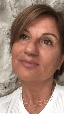 Σμαράγδη Κουμεντάκη Σμαράγδη Κουμεντάκη